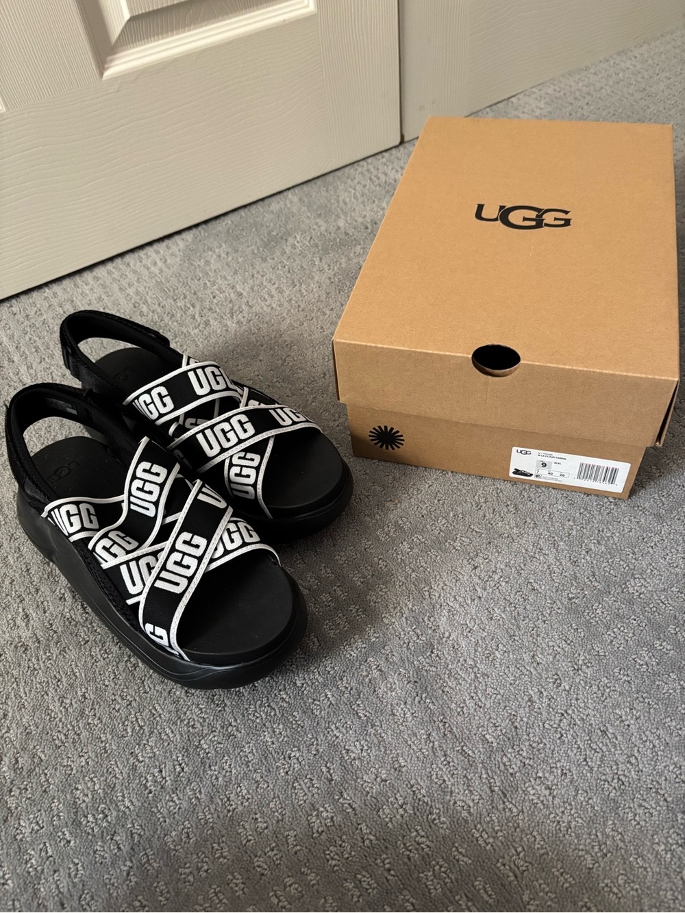 UGG Kids Black and White Logo Strap Sandals